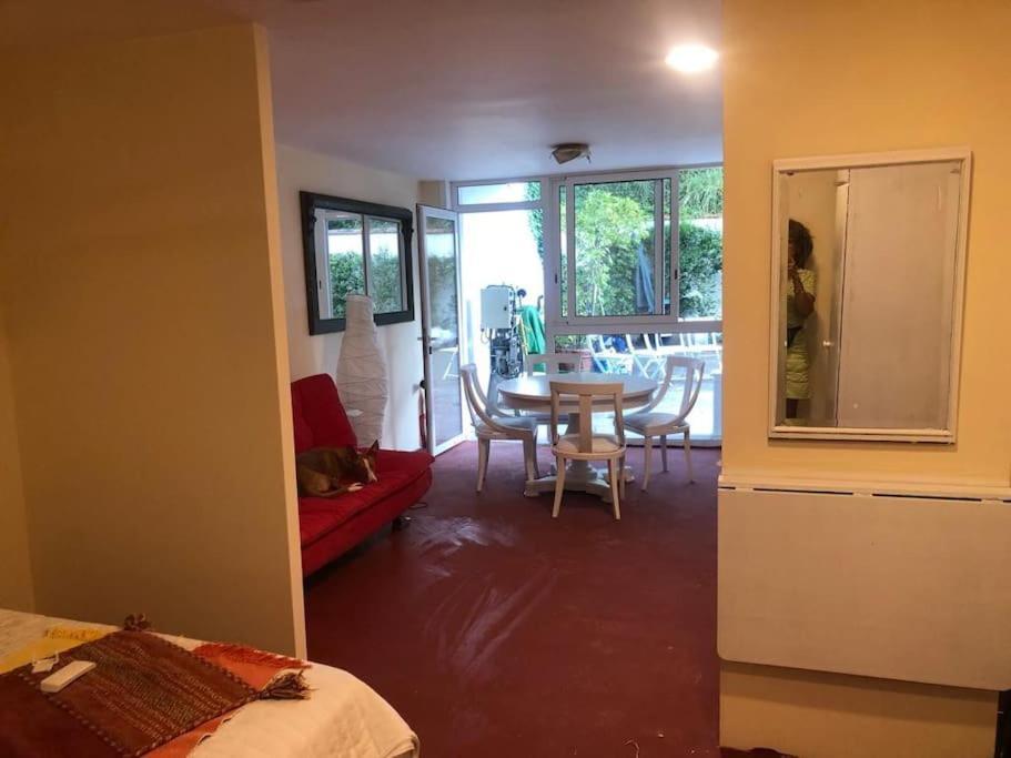 Apartamento Abierto Con Patio Matadepera Екстер'єр фото